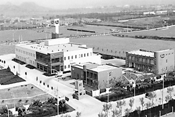 【青岛饮乐多】弹簧小猪视频APP永久观看破解器